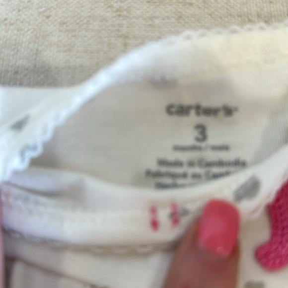 Carters Outfit - Picture 2 of 3